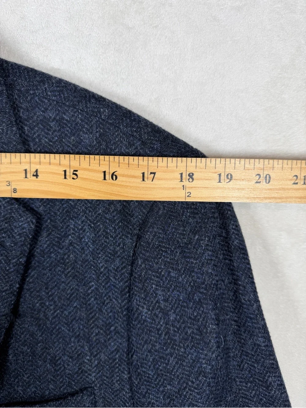 J. Crew 40R Ludlow Herringbone MOON British Cloth Navy Two-Button Sport Coat